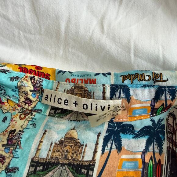 Alice + Olivia Willa Wanderlust Postcard Print Button Up Shirt Size S - Picture 4 of 6